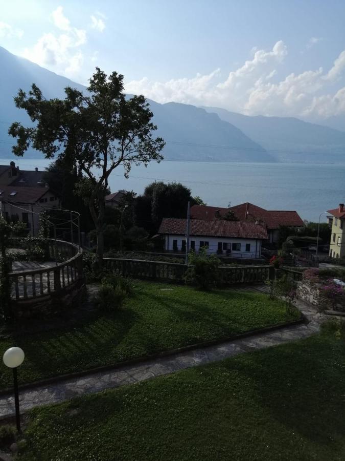 Casa Vittoria Apartment Dervio Bagian luar foto