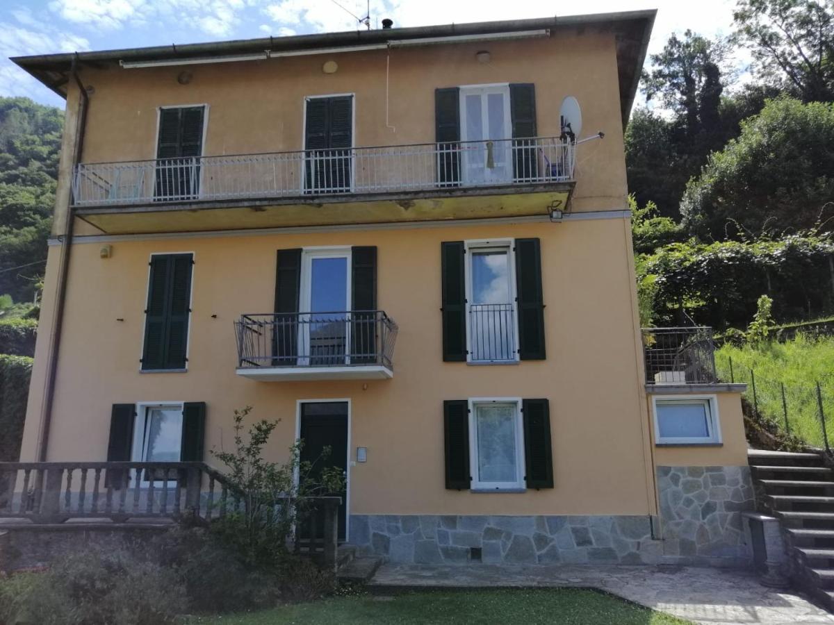 Casa Vittoria Apartment Dervio Bagian luar foto