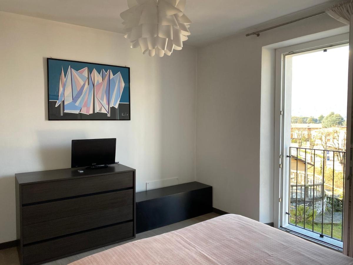 Casa Vittoria Apartment Dervio Bagian luar foto