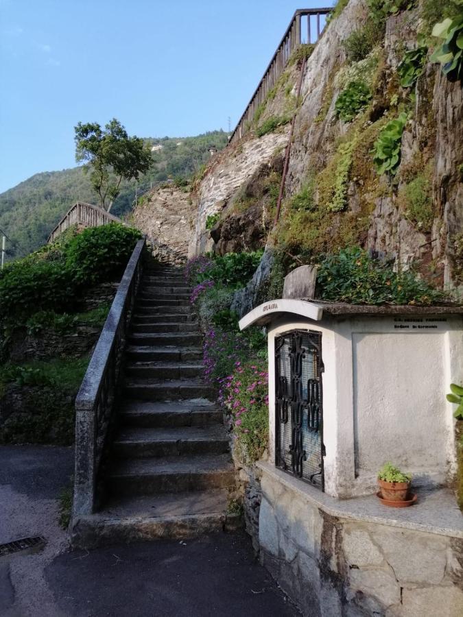 Casa Vittoria Apartment Dervio Bagian luar foto