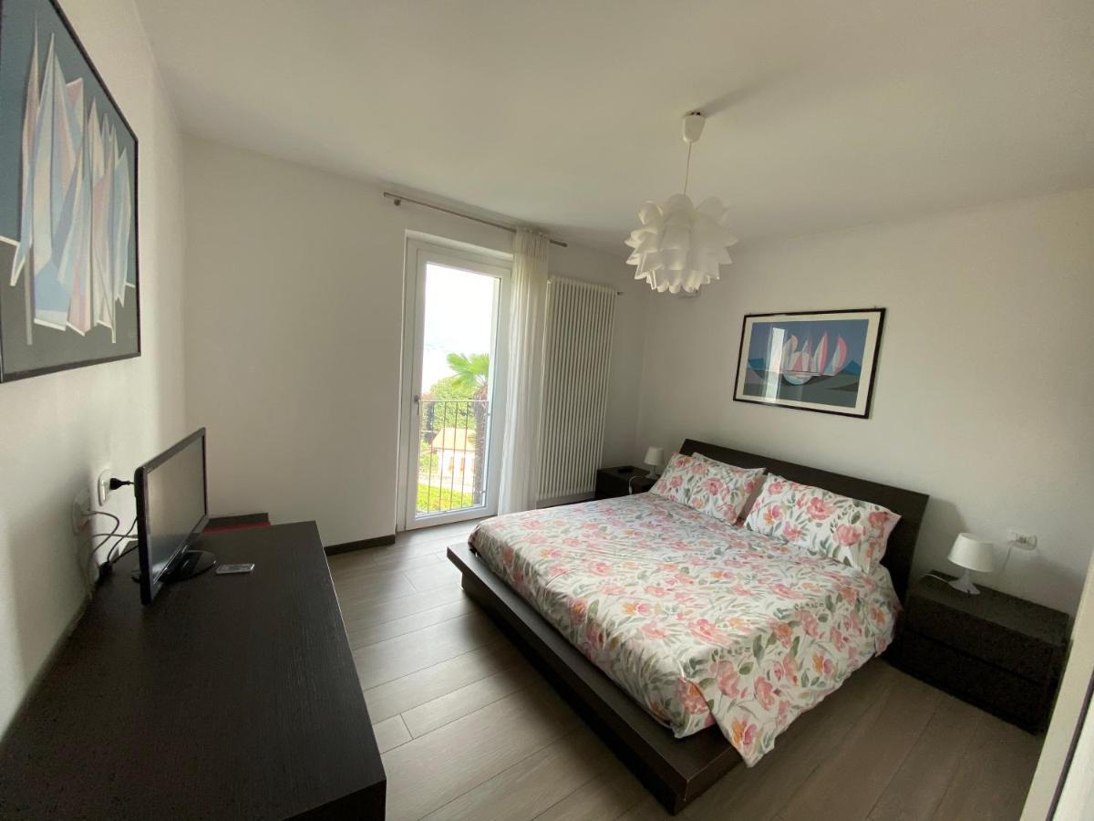 Casa Vittoria Apartment Dervio Bagian luar foto
